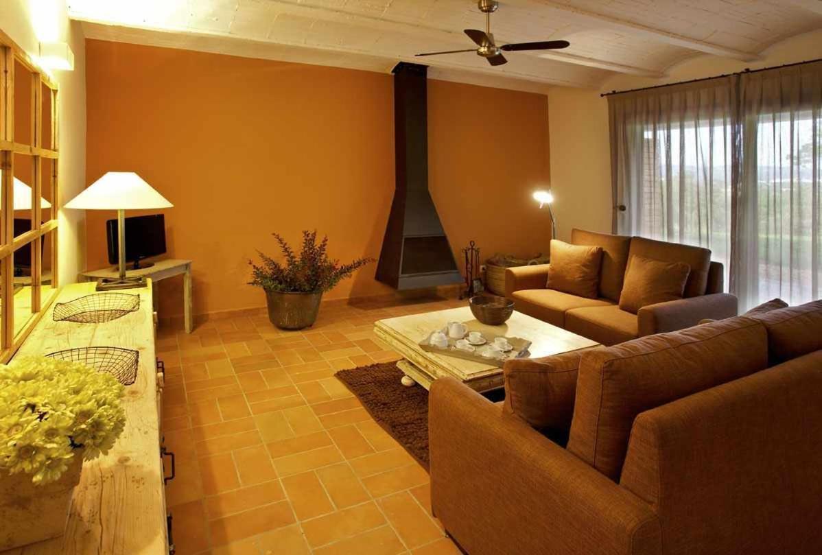 Вилла Mas Garriga Turisme Rural Жирона Экстерьер фото